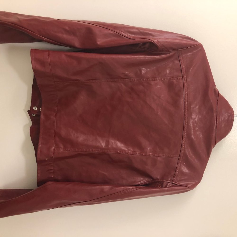 RED GUCCI LATEX JACKET - Picture 2 of 2
